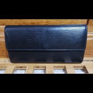Louis Vuitton wallet